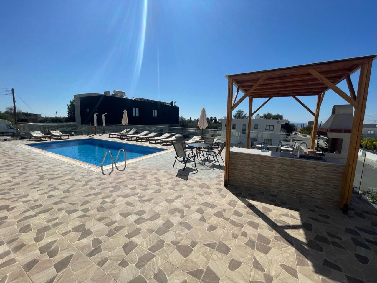 Arf Apartments - With Jacuzzi At The Complex Emba Extérieur photo